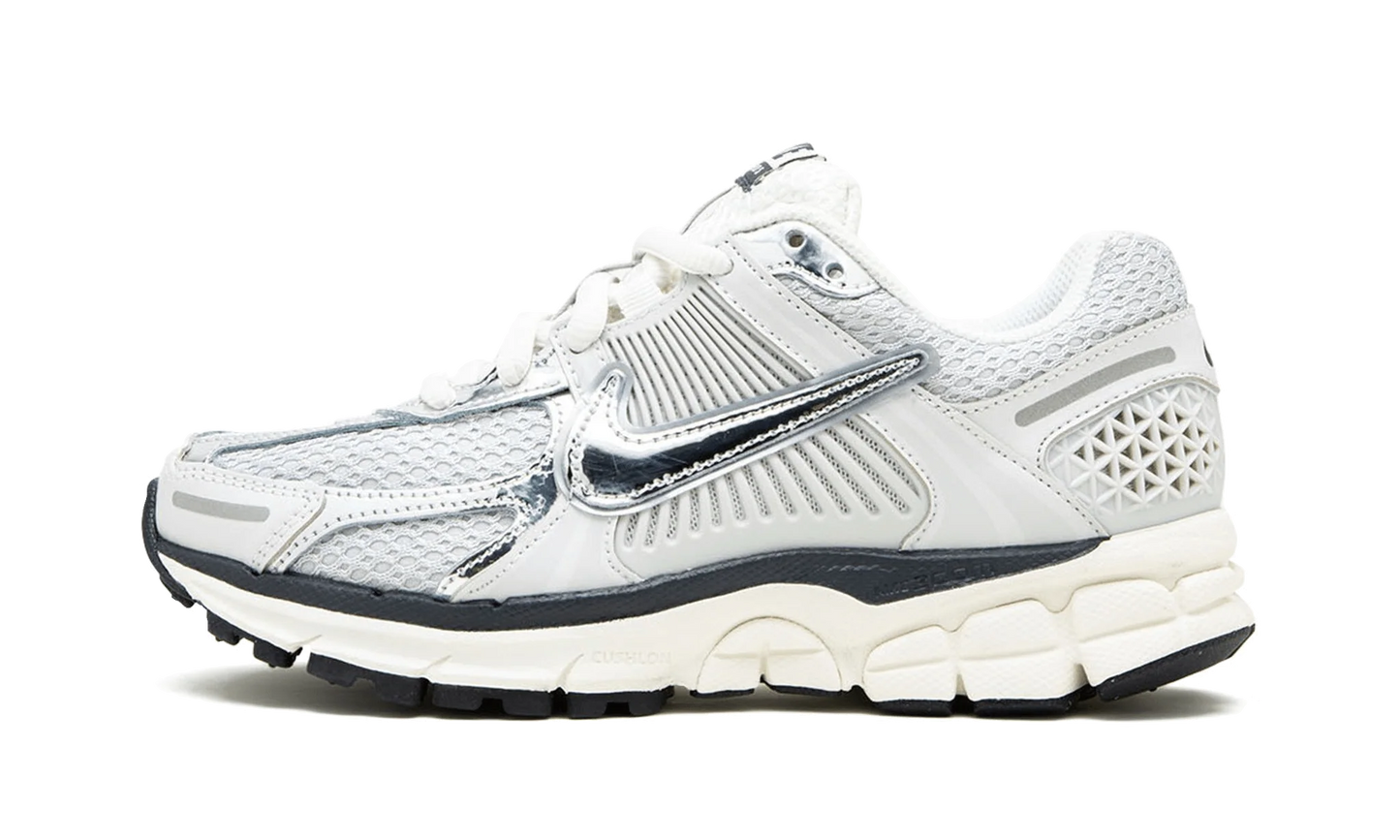 Nike Zoom Vomero 5 Phantom